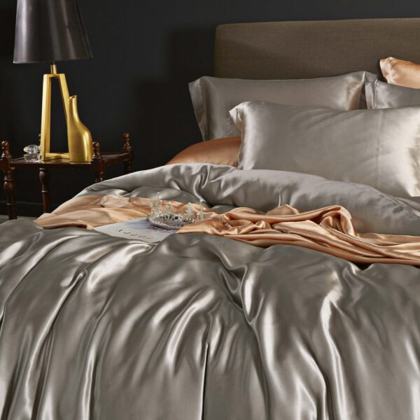 Light gray 16 Momme 4PCs Silk Sheet Set - Image 3