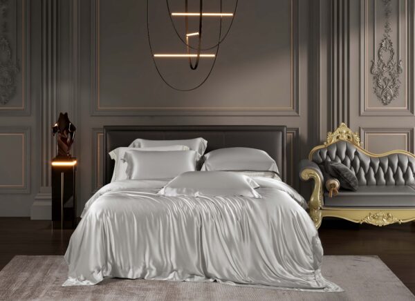 Bright Silver 25 Momme 4PCs Silk Sheet Set