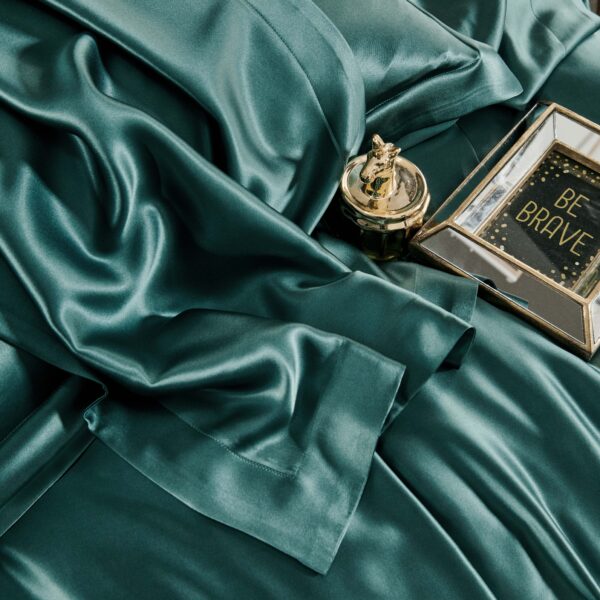 Ink Gree 25 Momme 4PCs Silk Sheet Set - Image 4