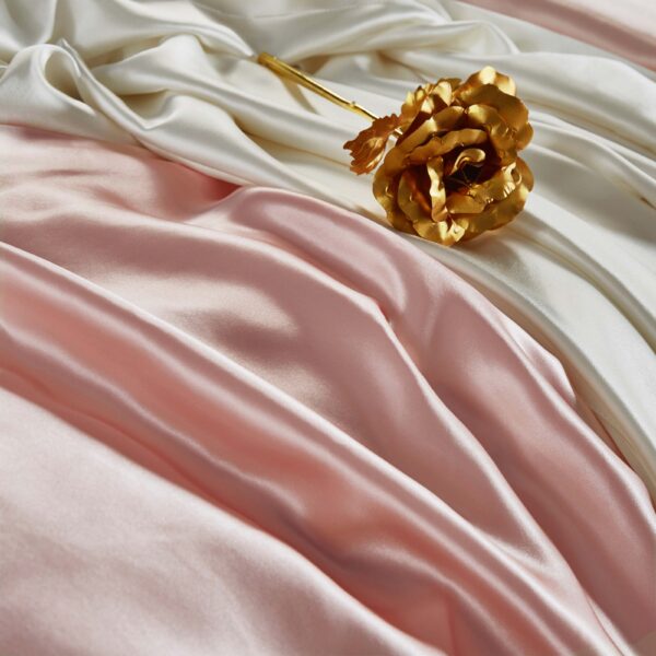 Pastel Pink 25 Momme 4PCs Silk Sheet Set - Image 4