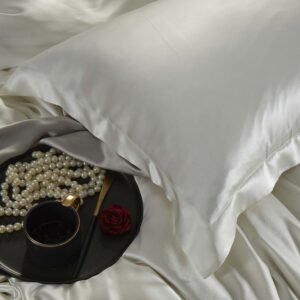 25 Momme 100% Mulberry Silk Pillowcase