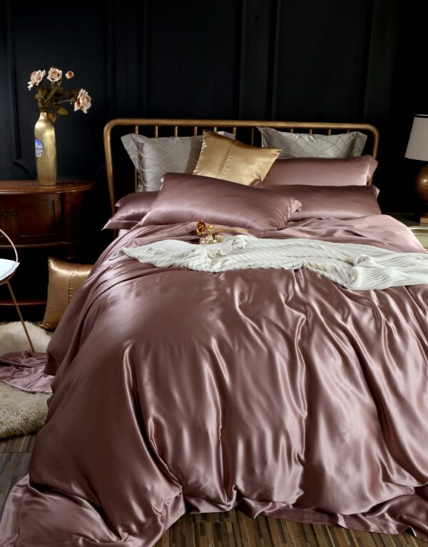 Rose Gold 25 Momme 4PCs Silk Sheet Set