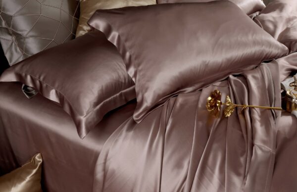 Rose Gold 25 Momme 4PCs Silk Sheet Set - Image 7