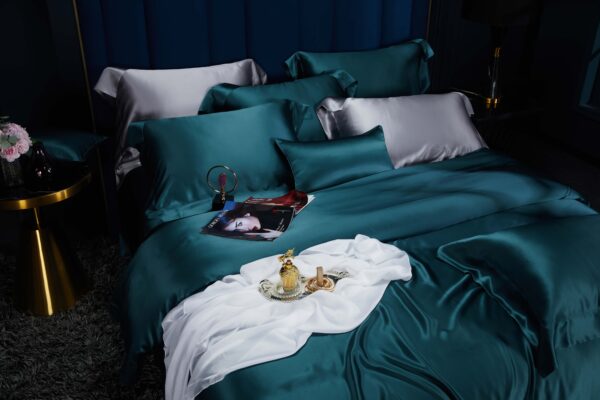 Peacock Blue 30 Momme 4PCs Silk Sheet Set - Image 4